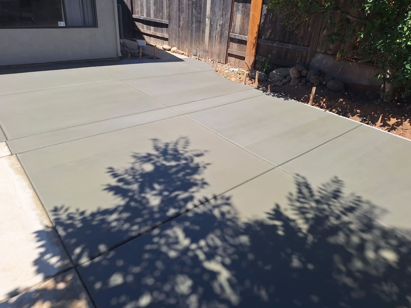 Gallery photos for Stunning Patio and Pathways Upgrade in Elk Grove: Image #1