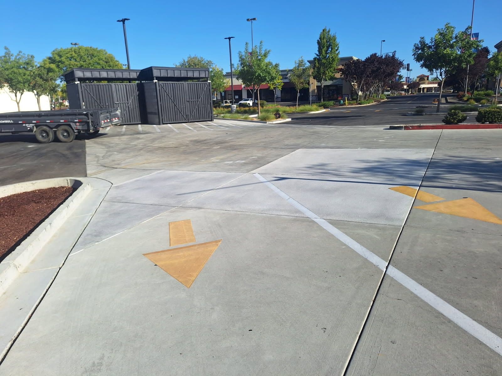 Gallery photos for Revitalizing Drive-Thru with Concrete Overlay: Image #2